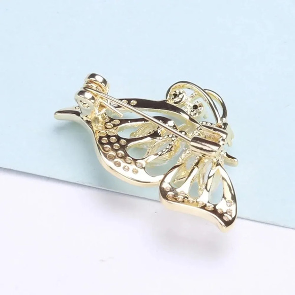 VQ Butterfly Brooch - Picture 6 of 8